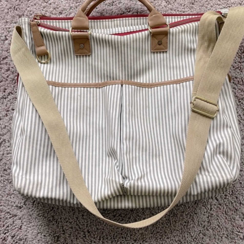Skip hop diaper bag. Diaper bag.